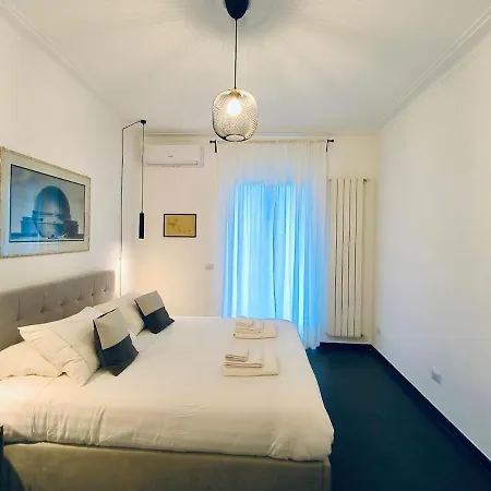 Hc - Appio Skyline Petit Attic *