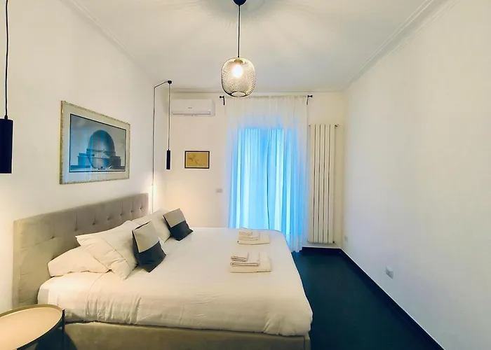 Hc - Appio Skyline Petit Attic *