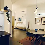 Hc - Appio Skyline Petit Attic