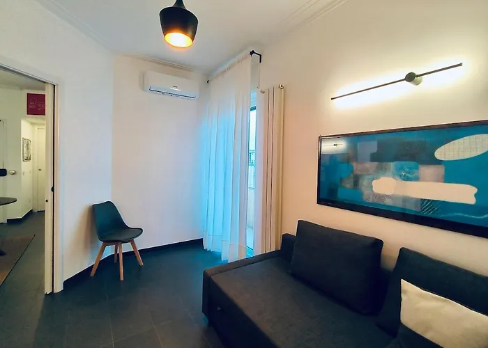 Hc - Appio Skyline Petit Attic *